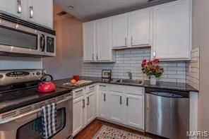 Building Photo - 627 Clara Ave