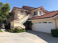 Building Photo - Spacious Unit Overlooking the RSM Beach Club!