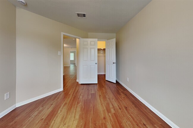 Building Photo - 15458 Bammel Oaks Ct