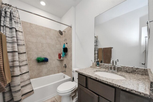 Building Photo - 21630 Heather Elm Dr