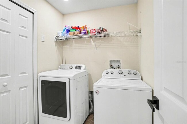 Building Photo - 8105 River Mont Way