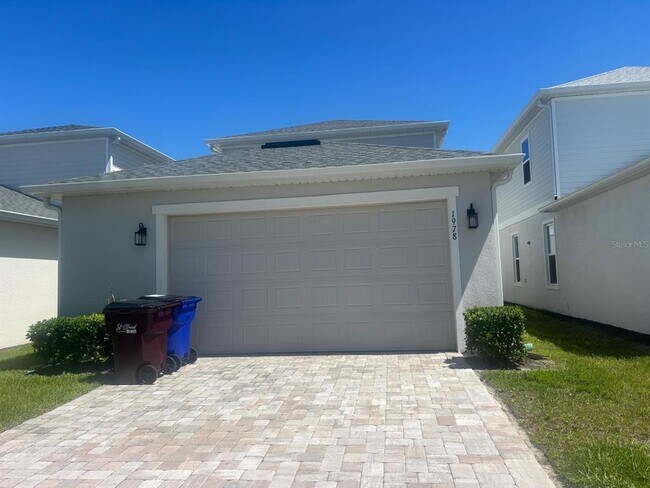 Building Photo - 1978 Education St