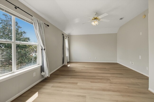 Building Photo - 11511 Mill Bridge Ct