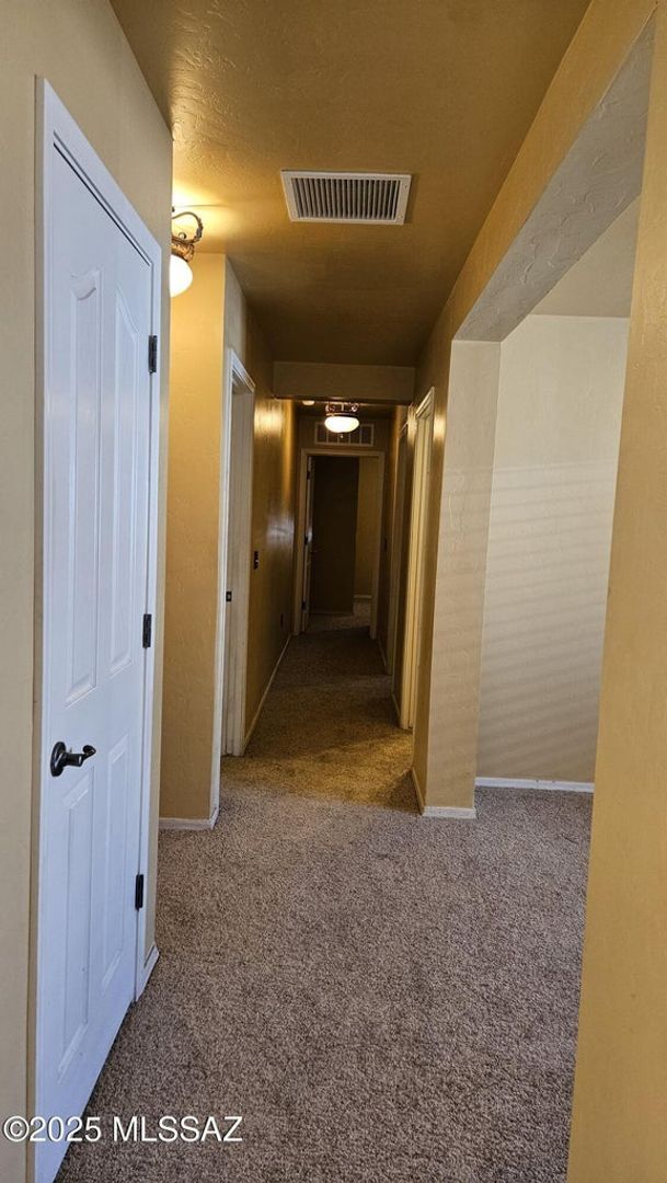 Building Photo - Rancho Valencia 3 bedroom, 2 bath unfurnis...