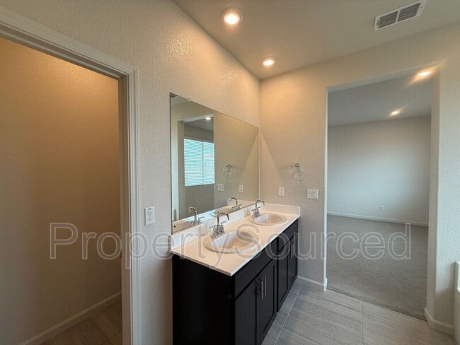 Building Photo - 2957 Mokelumne Ct