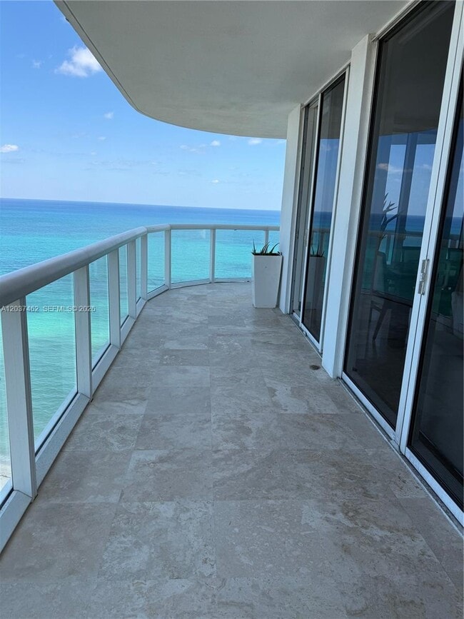 Building Photo - 6365 Collins Ave
