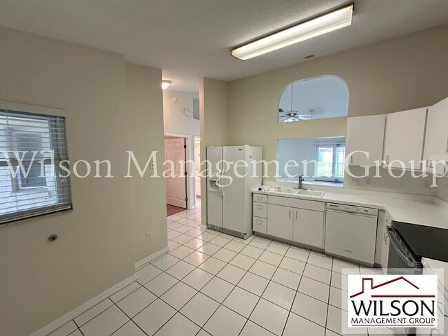 Building Photo - 4066 Bonnie Dr