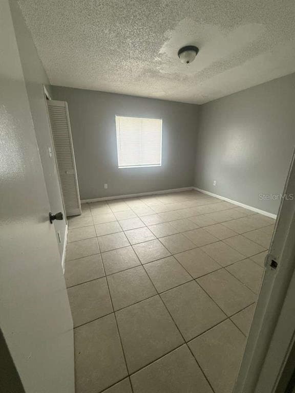 Building Photo - 5207 Via Hacienda Cir