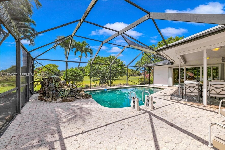 Building Photo - 5706 Guava Dr