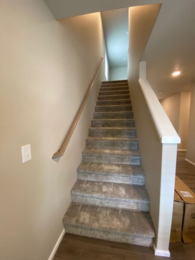 Building Photo - Spacious, modern 5-bed, 2.75-bath in sought-after Daisy Crossing Community in Sultan