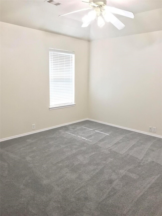 Building Photo - 30218 Legacy Pines Dr