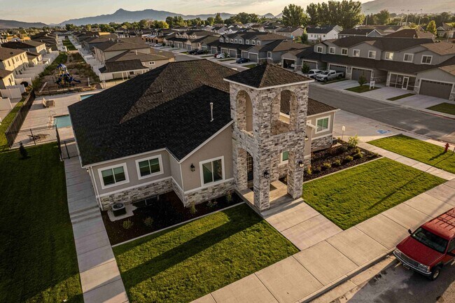 Building Photo - Brand New 3 Bedroom 2.5 Bath with Upscale Amenities in Richmond, Utah