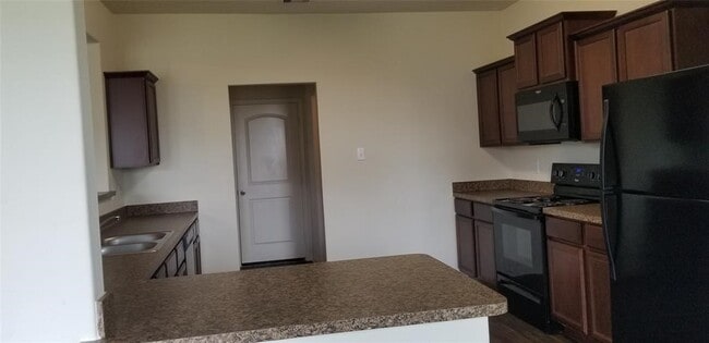 Building Photo - 2906 Seacrest Ln