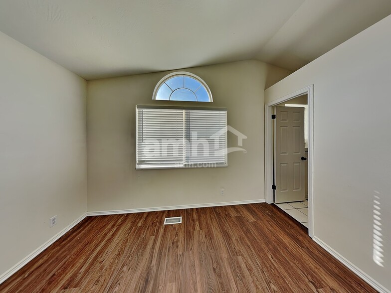 Building Photo - 6514 S 4195 W