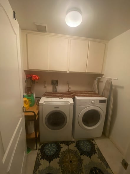 Building Photo - 212 N Catalina Ave