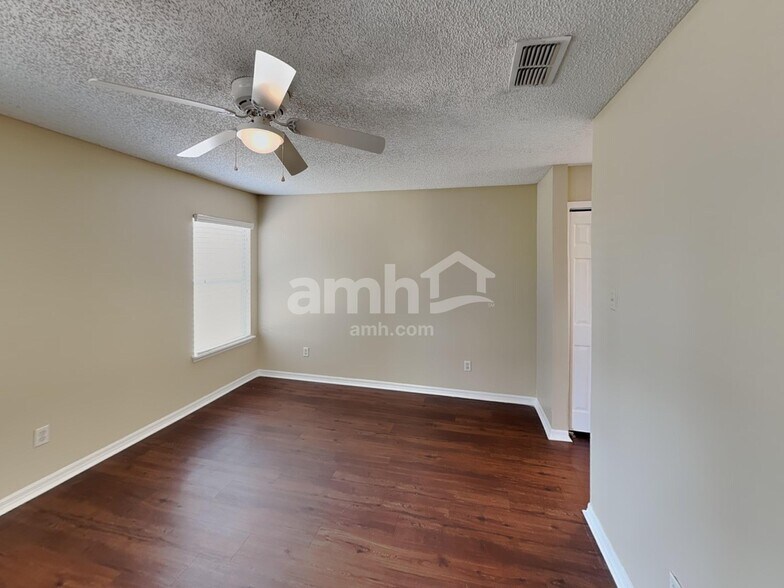 Building Photo - 3428 World Ct
