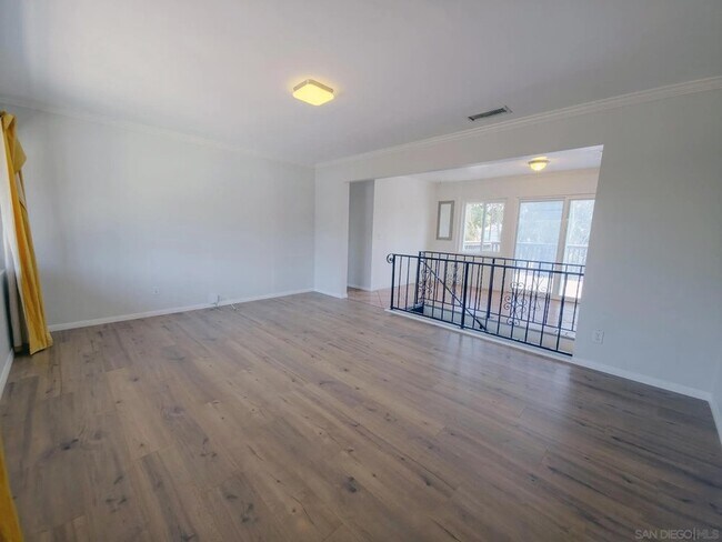 Building Photo - 4635 Virginia Ave