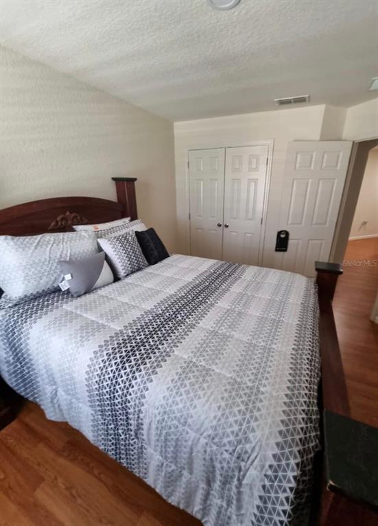 Building Photo - 3106 Ashland Ln N