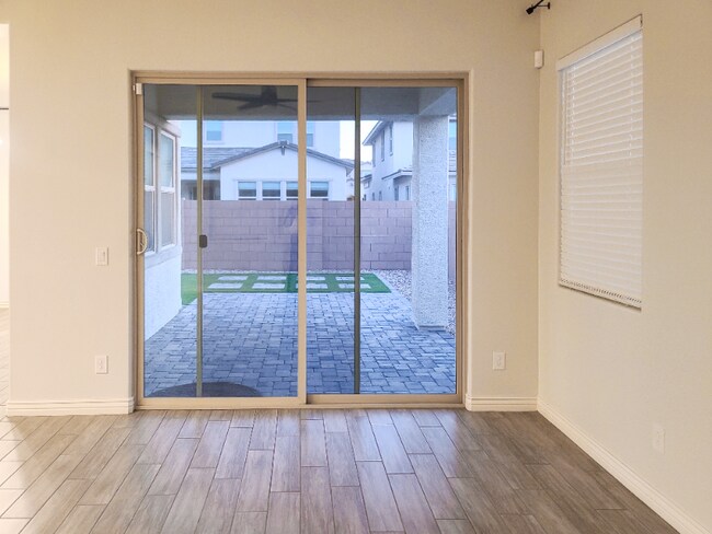 Building Photo - 20917 E Reins Rd