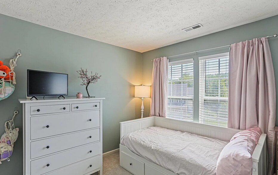 Building Photo - 4856 Atlas Cedar Way