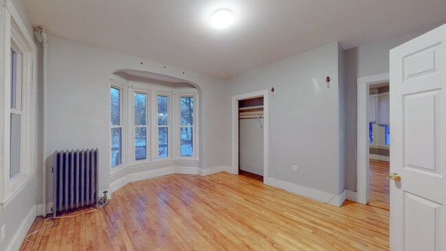 Building Photo - 117 Ashmont St