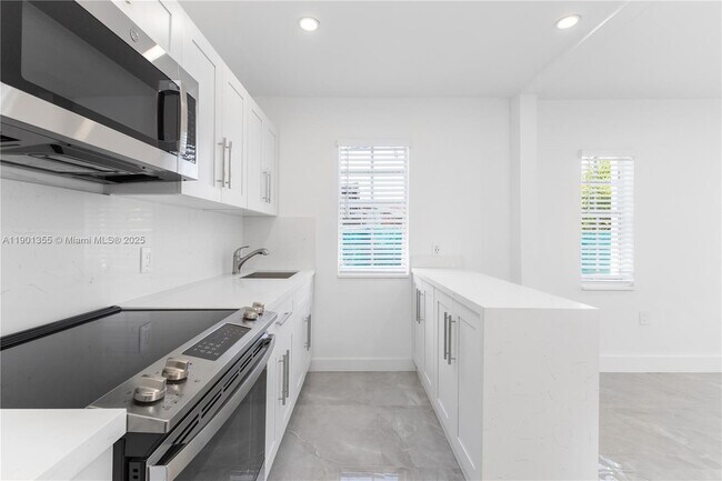 Building Photo - 2320 NW 55th St