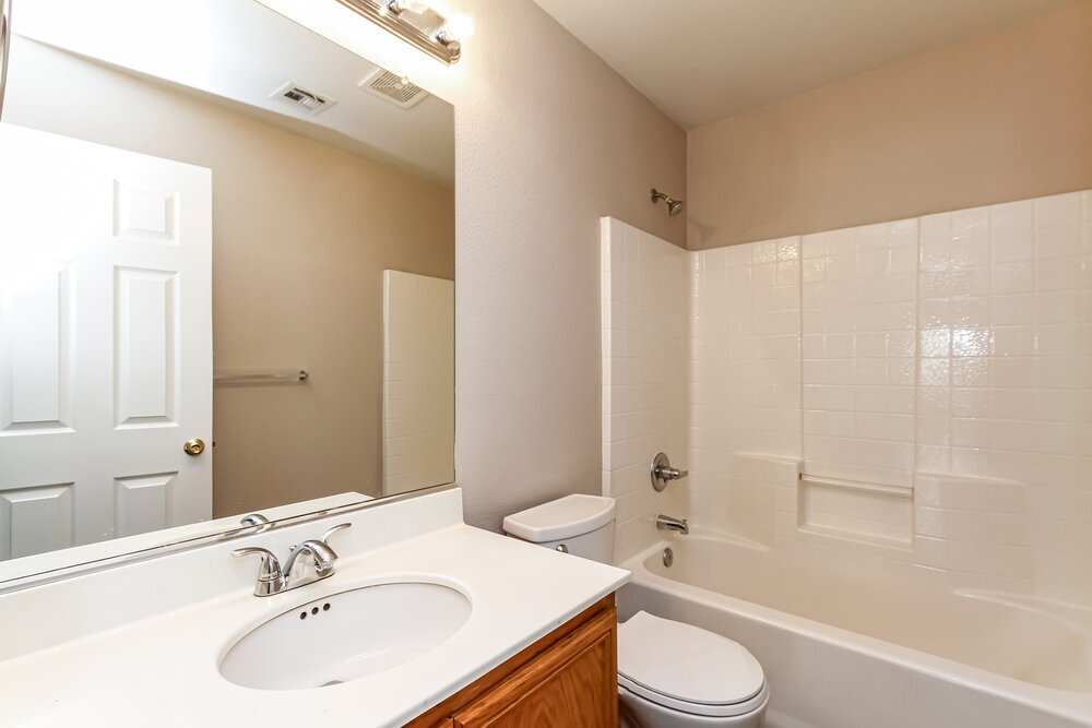 Building Photo - 9517 Golden Scots Ct