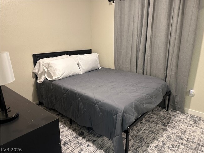 Building Photo - 4730 E Craig Rd