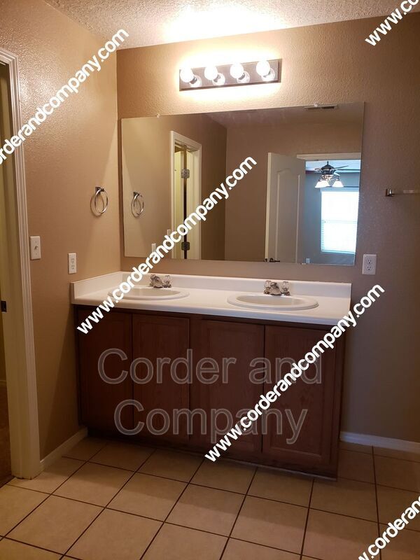 Building Photo - 1310 Aspen Meadows Dr NE