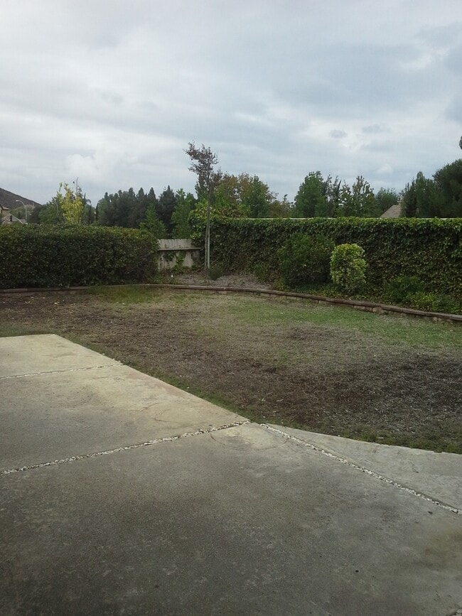 Building Photo - Classic 4Br/2Ba Single Level Home in Rancho Bernardo