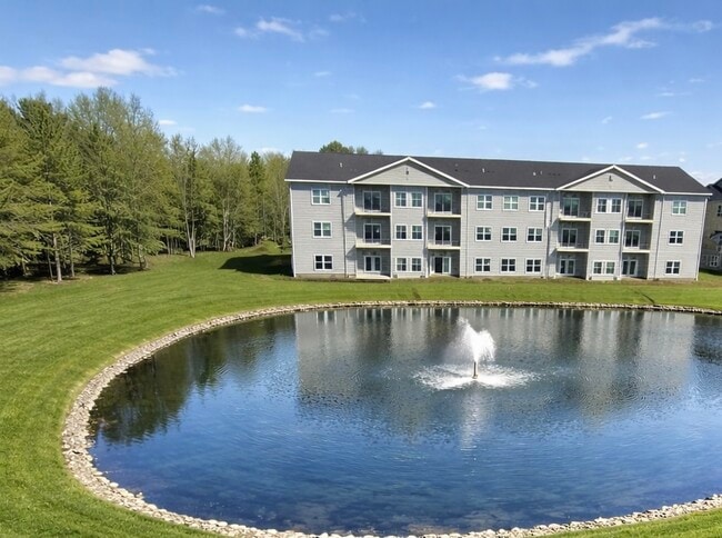 Lake Views - Lakeview Apartments