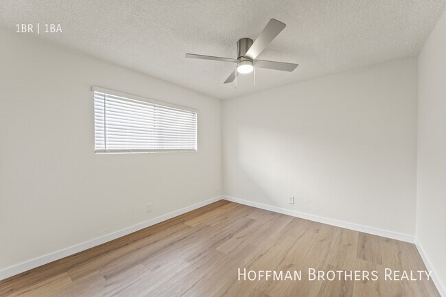 Building Photo - 14232 Sylvan St