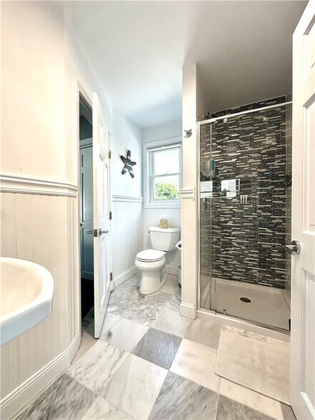 Building Photo - 90 Wolcott Ave