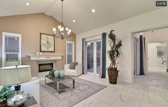 Building Photo - Now Leasing: Modern Arcadia Home – 4 Beds, 4 Baths, Premium Kitchenaid Kitchen, Three-Car Garage ...