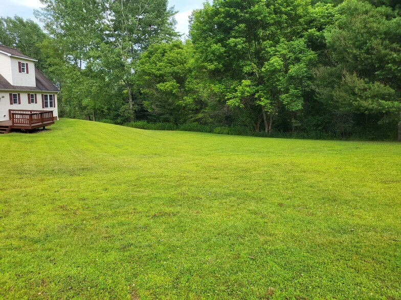 Building Photo - 451 Partridge Farm Rd