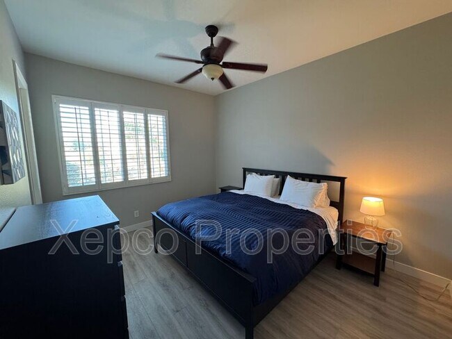 Building Photo - 137 Traviso Dr