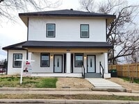 Building Photo - 3112 Stonewall St