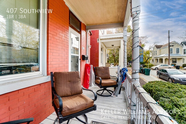 Building Photo - 407 Southview-