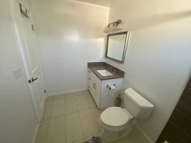 Building Photo - 22850 Erwin St