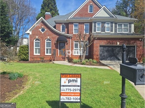 Building Photo - 508 Milledge Gate Dr SE