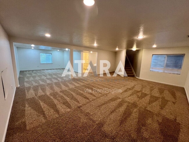 Building Photo - 11458 Harvest Crest Way