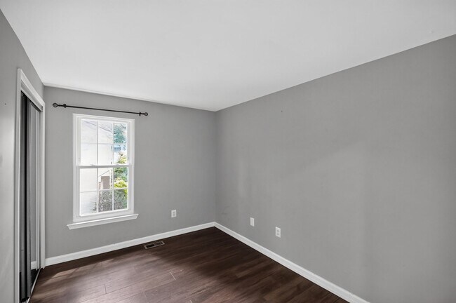 Building Photo - 6176 Martins Landing Ct
