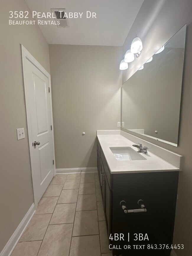 Building Photo - 3582 Pearl Tabby Dr