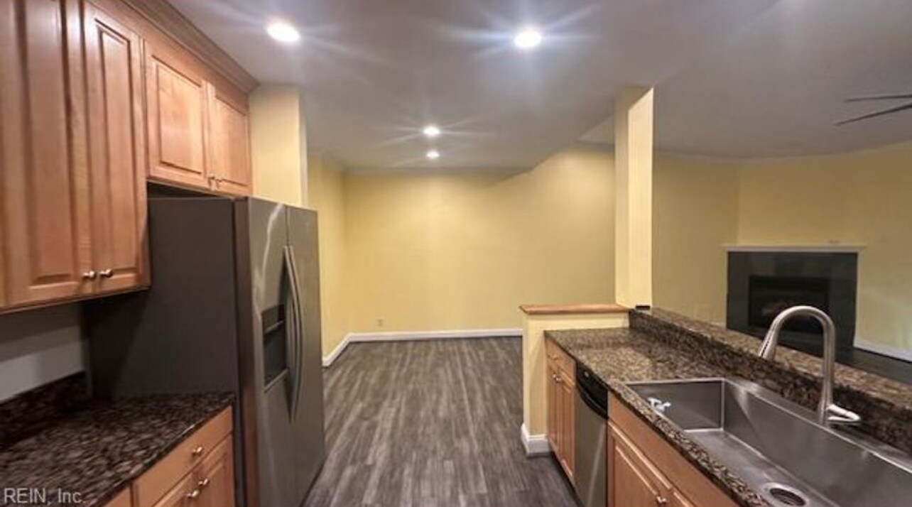 Building Photo - 1114 Arlynn Ln