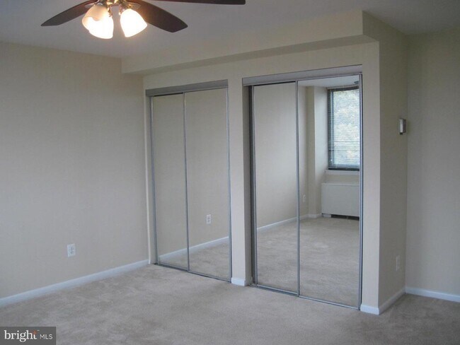 Building Photo - 600 Roosevelt Blvd