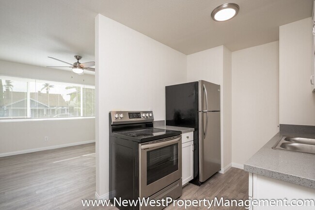 Building Photo - Upgraded Sherman Heights 1 Bedroom, Available Now!
