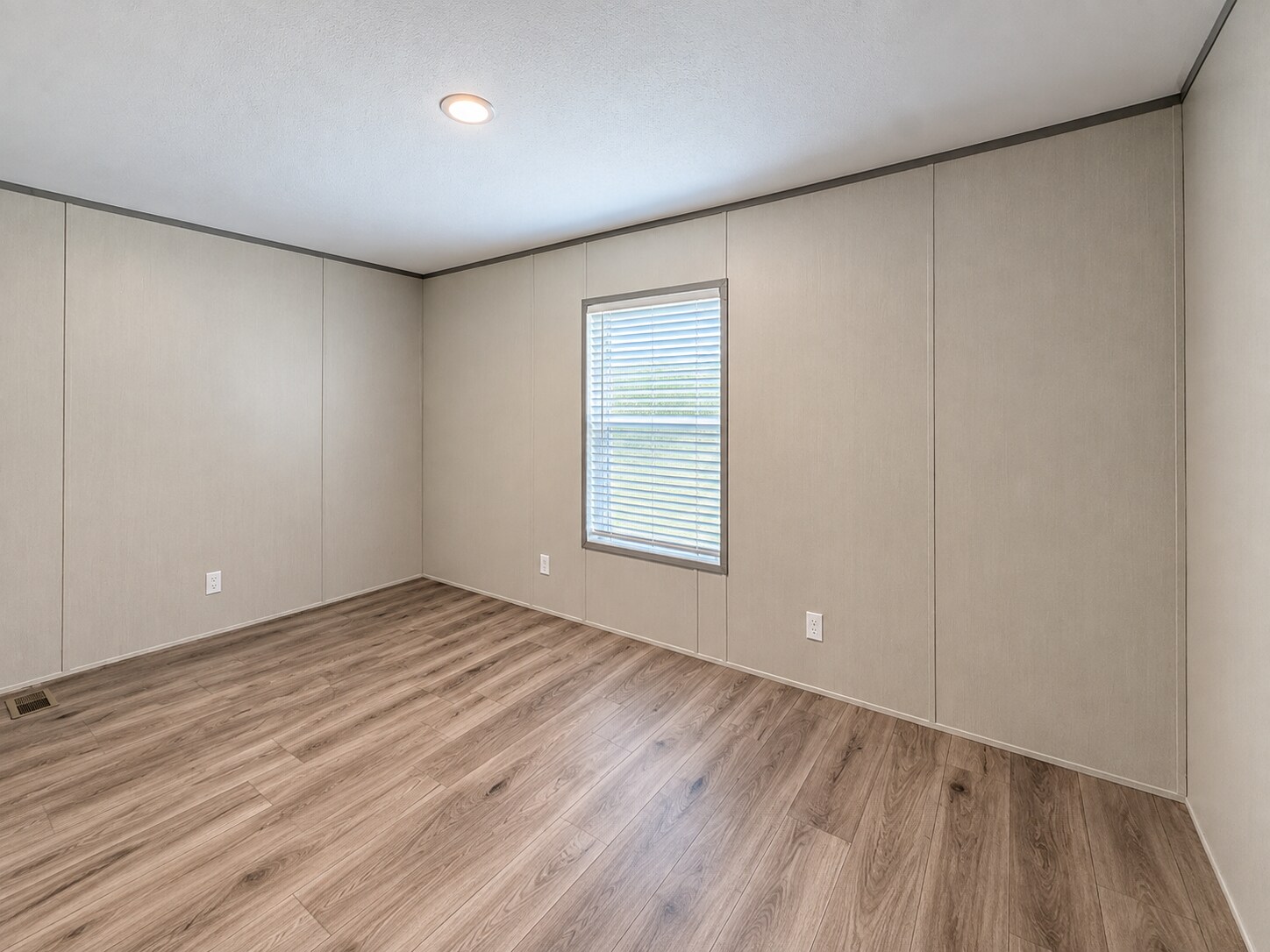Building Photo - 111 Preston Dr