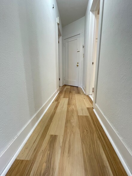 Hallway1 - 2204 G St