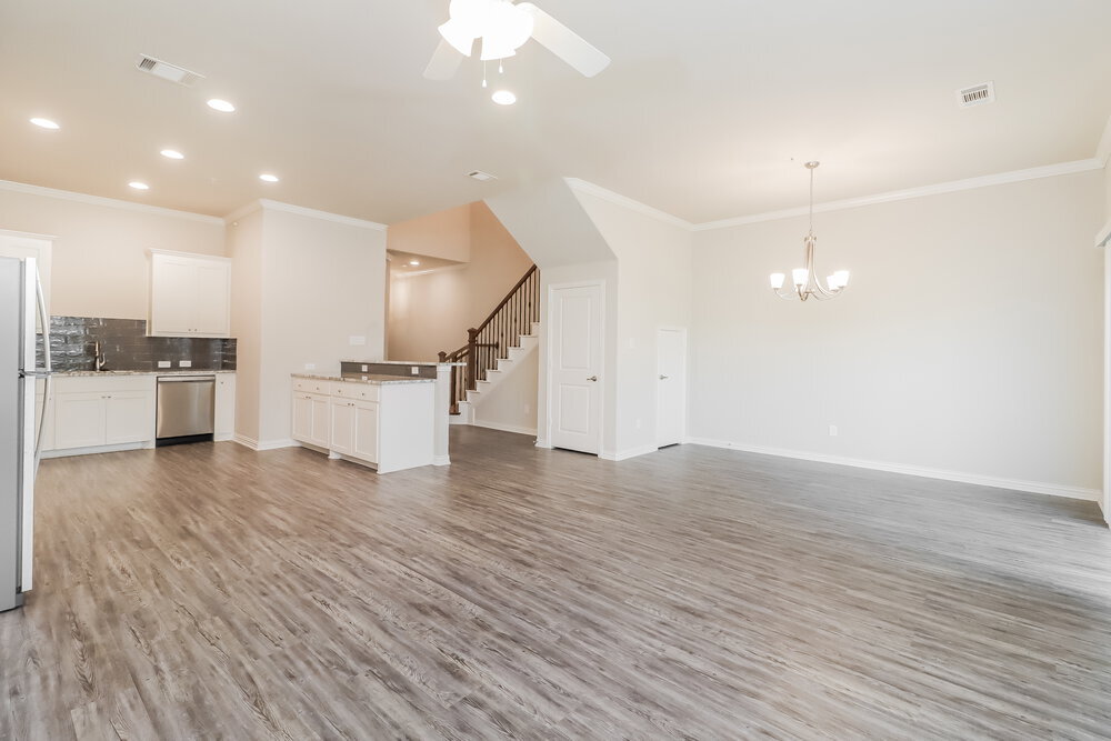 Building Photo - 1213 Summerset Ln