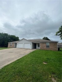 Building Photo - 1374 N Chickadee Ave